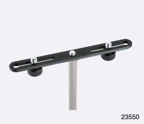 Dual microphone stereo bar